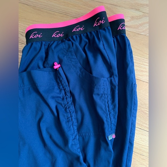 Koi Lite Slim Fit Style #720 Scrub Pants ~ Blue with Pink/Black Band 3X - Picture 9 of 12